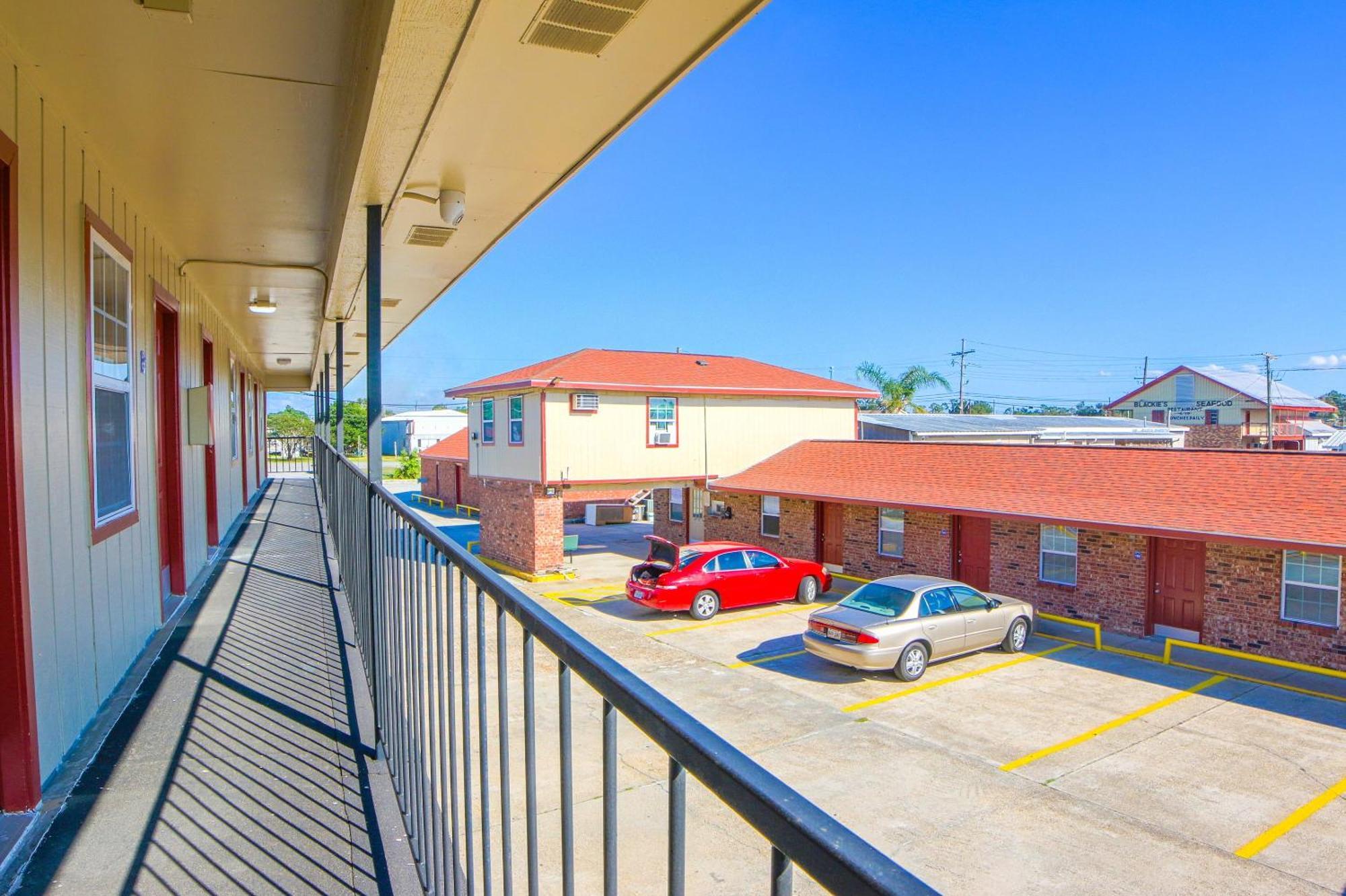 Economy Inn By Oyo Lockport Near Houma Kültér fotó