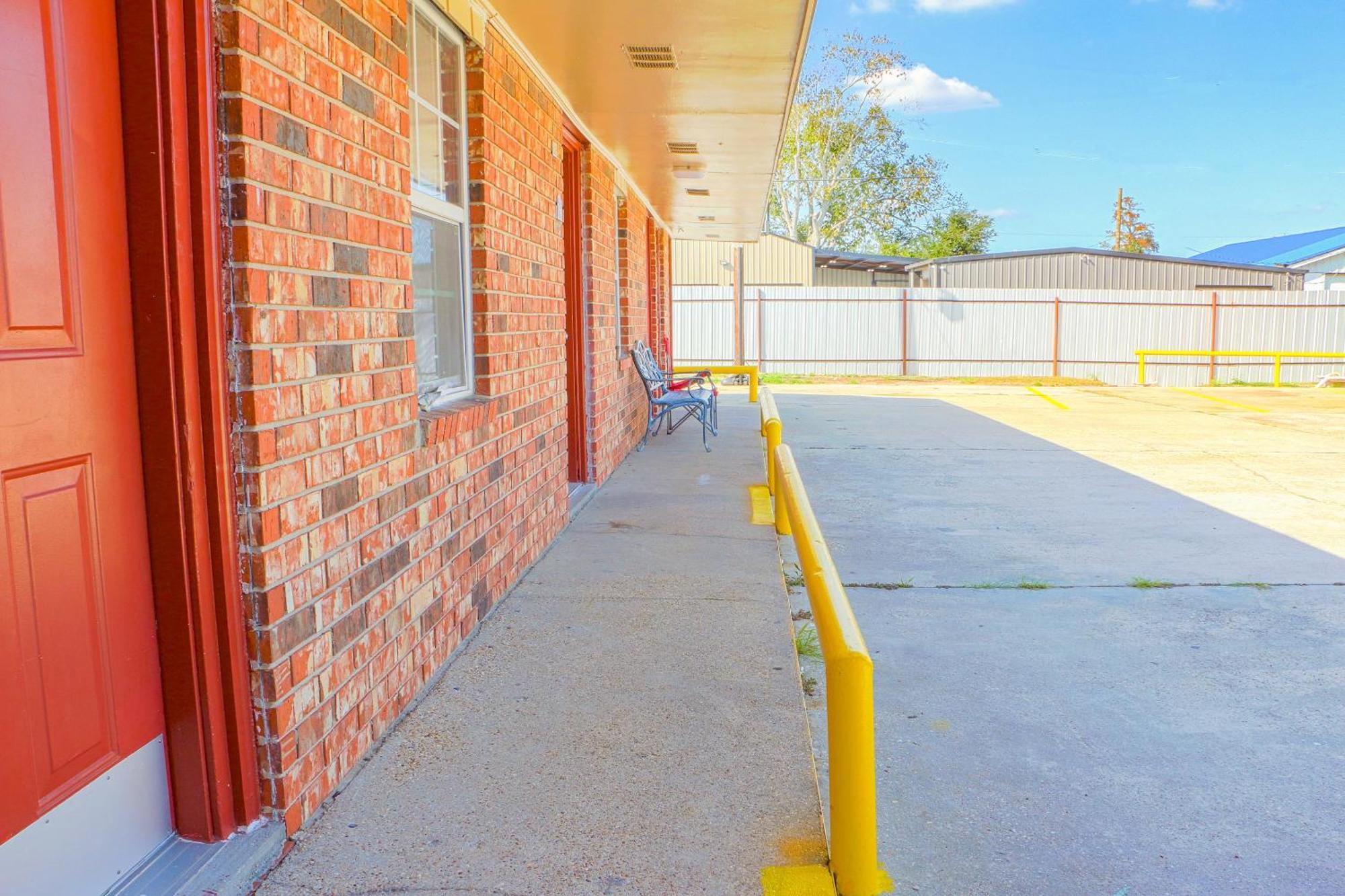 Economy Inn By Oyo Lockport Near Houma Kültér fotó